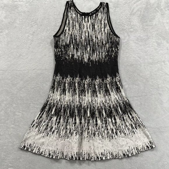 Nic+Zoe Falling Lines Twirl Jacquard Knit Dress, size 1X - Picture 2 of 8
